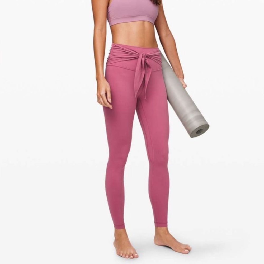 Lululemon Athletica Rose align Leggings